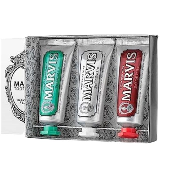 marvis-marvis-set-de-3-saveurs-dentifrices-3x25-ml-dentifrices.jpg MARVIS SET DE 3 SAVEURS DENTIFRICES 3X25 ML – Image 1